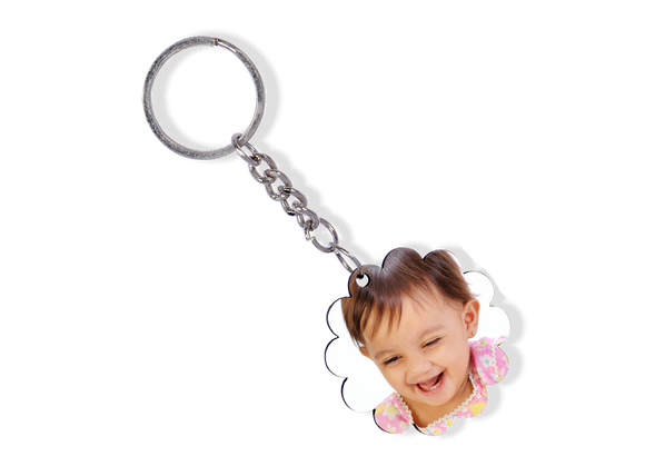 Scallop shape keychain